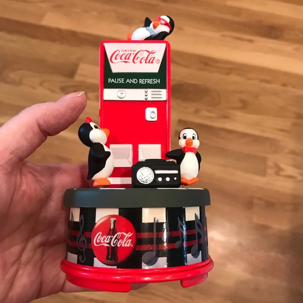 Vintage Coca Cola Animated Penguins Musical